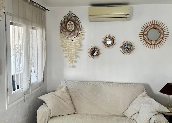 Maison Proche Canaux Et إمبوريابرافا